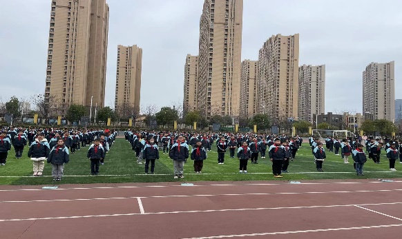 【正学丁三·德育】书香浸润童年，阅读点亮人生_html_m106aed3c.jpg