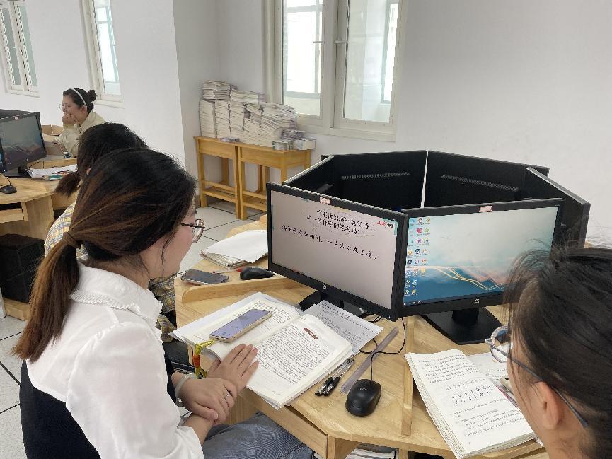 4.24语文组集体备课报道_html_de3498f.jpg