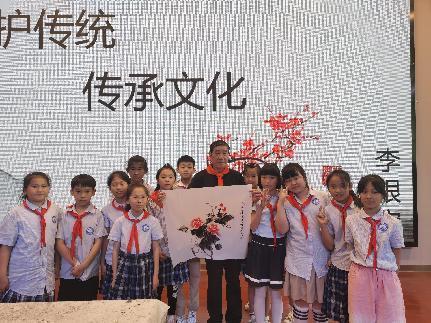 1_正学丁三·德育】携手爱德公益，共绘国画之美_html_79f90db3.jpg