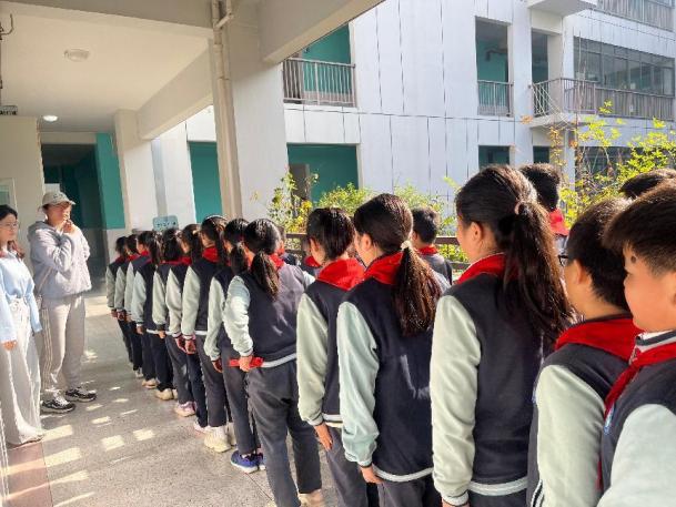 【正学丁三·德育】队列展风采，习惯润未来_html_m3f64e63.jpg