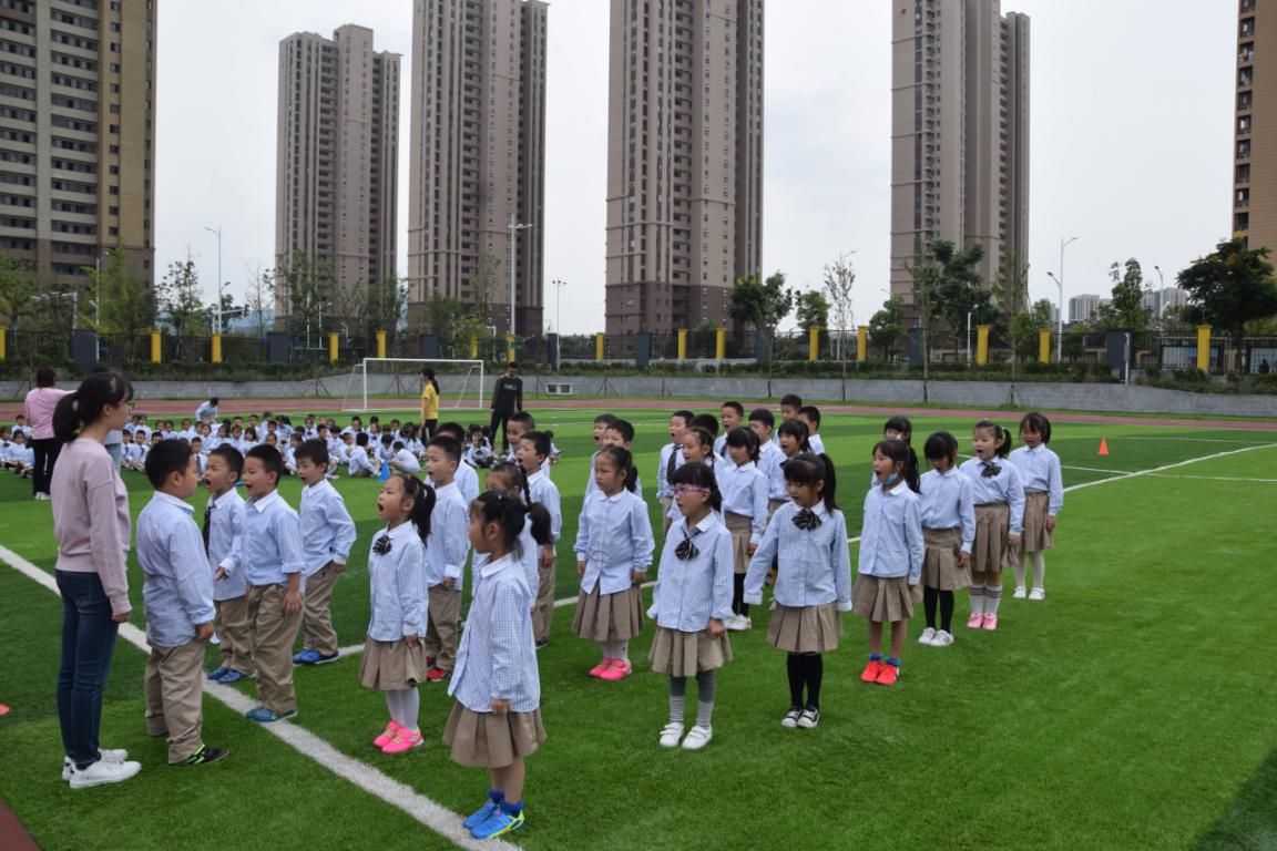 队列队形报道zg_html_m74d744eb.jpg