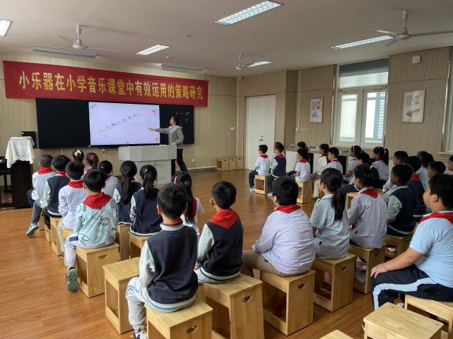 音乐组系列活动_html_3ec9ebae.jpg