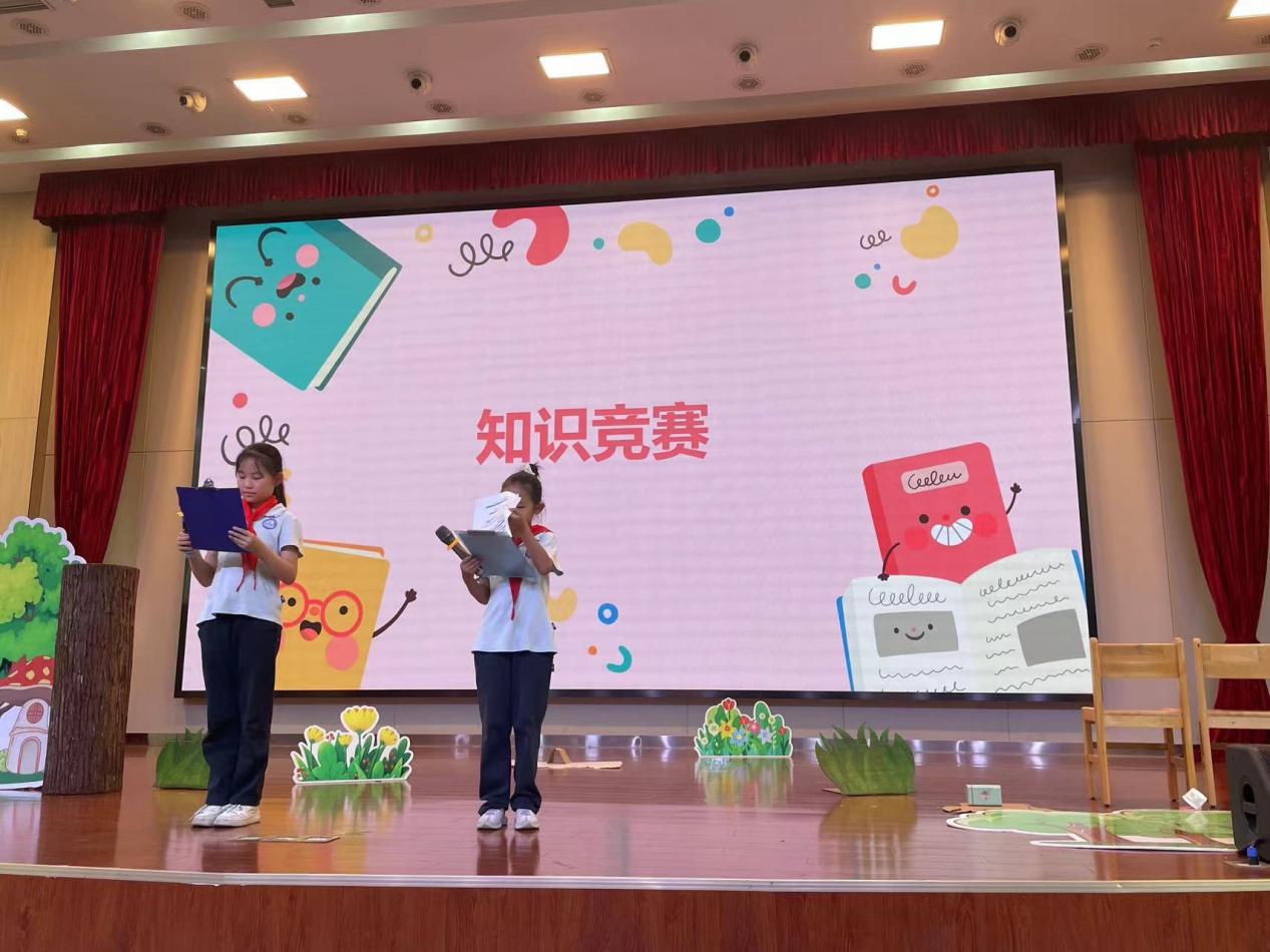 【正学丁三·教学】书香润童心  寓言启智慧南京市丁家庄第三小学三年级读书节活动(2)_html_m201eca87.jpg