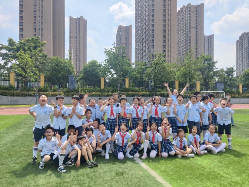 【正学丁三·德育】“守护心灵，关爱成长”——2023-2024第二学期南京市丁家庄第三小学三年级成长礼活动侧记_html_m2df2005a.jpg