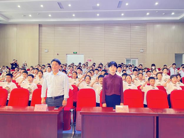 【正学丁三·德育】“守护心灵，关爱成长”——2023-2024第二学期南京市丁家庄第三小学三年级成长礼活动侧记_html_4144c28c.jpg