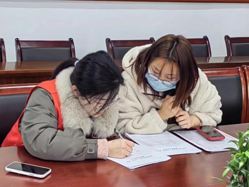 课题交流会报道111_html_3410e1d8.jpg