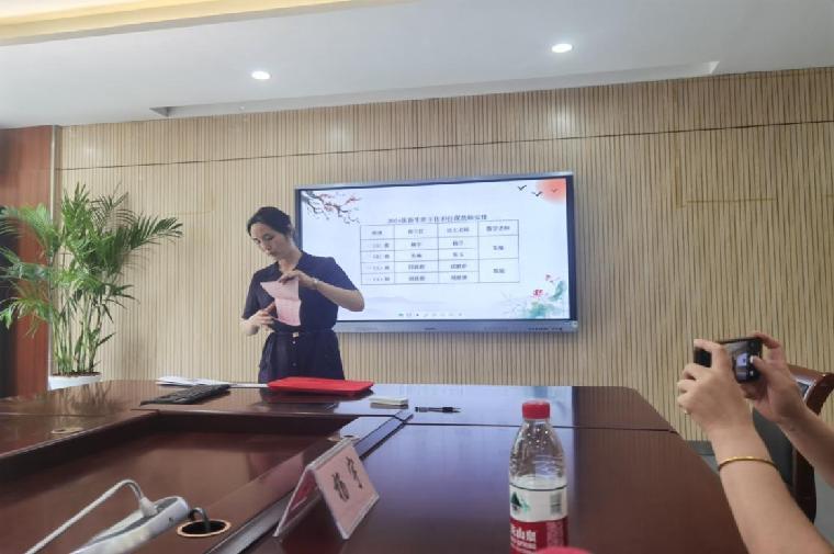 均衡分班，让教育公平看得见_html_m4b9b4151.jpg