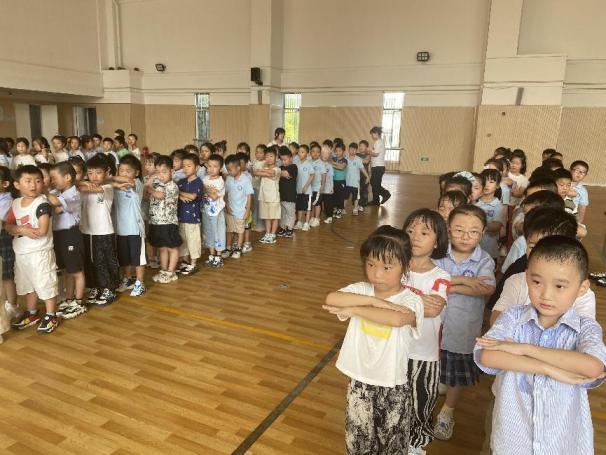 一年级入学培训_html_388b37d7.jpg
