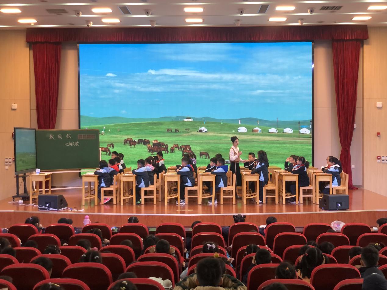 【正学丁三】小学初体验，衔接促成长——丁家庄第三小学与丁家庄第二幼儿园幼小衔接活动侧记_html_6f0e11a7.jpg