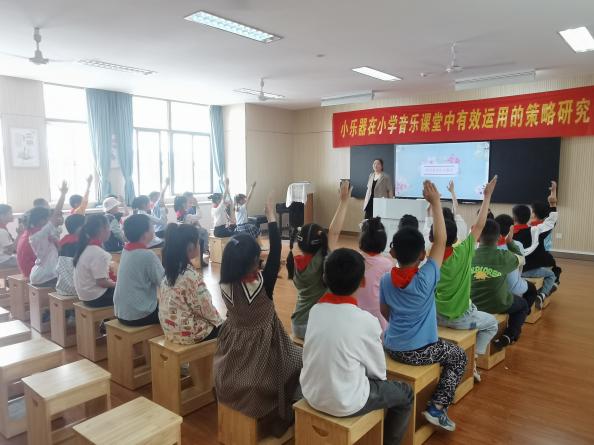【正学丁三】教育见习，遇见美好_html_6a88a88e.jpg