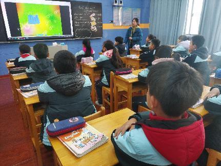 【正学丁三•教学】聚焦课程核心素养，探索单元整体教学 报道_html_6f5d6d42.jpg