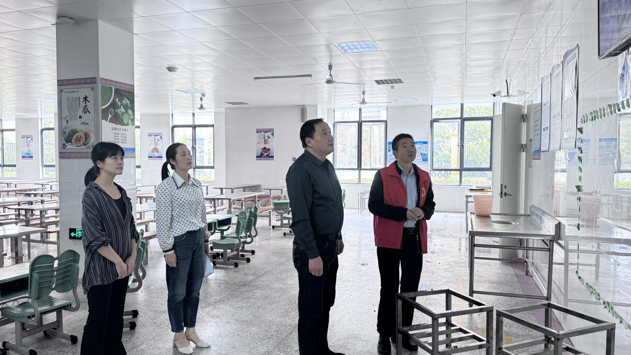 【正学丁三】强化课程督导，助力教育发展_html_f364402.jpg