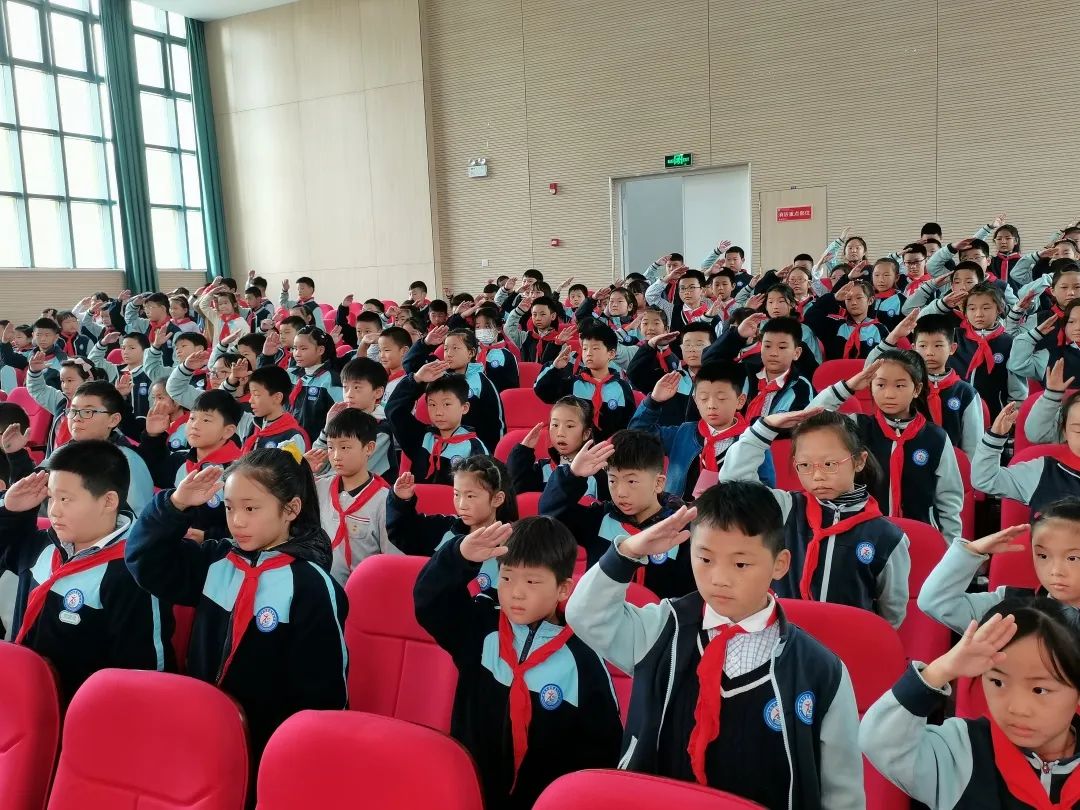 【正学丁三】初心承百年，雏鹰竞未来_html_m273f175a.jpg