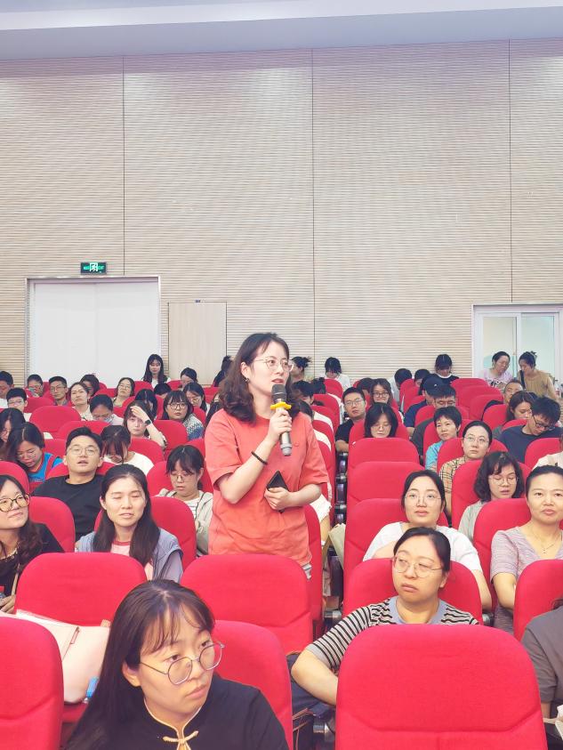 1_1_正学丁三】深研新教材 赋能新课_html_m40fcfa92.jpg