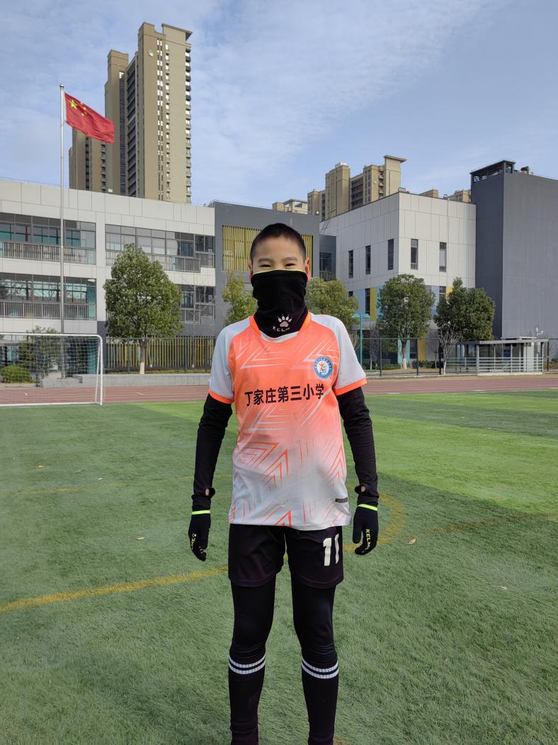足球之星_html_17b200c9.jpg