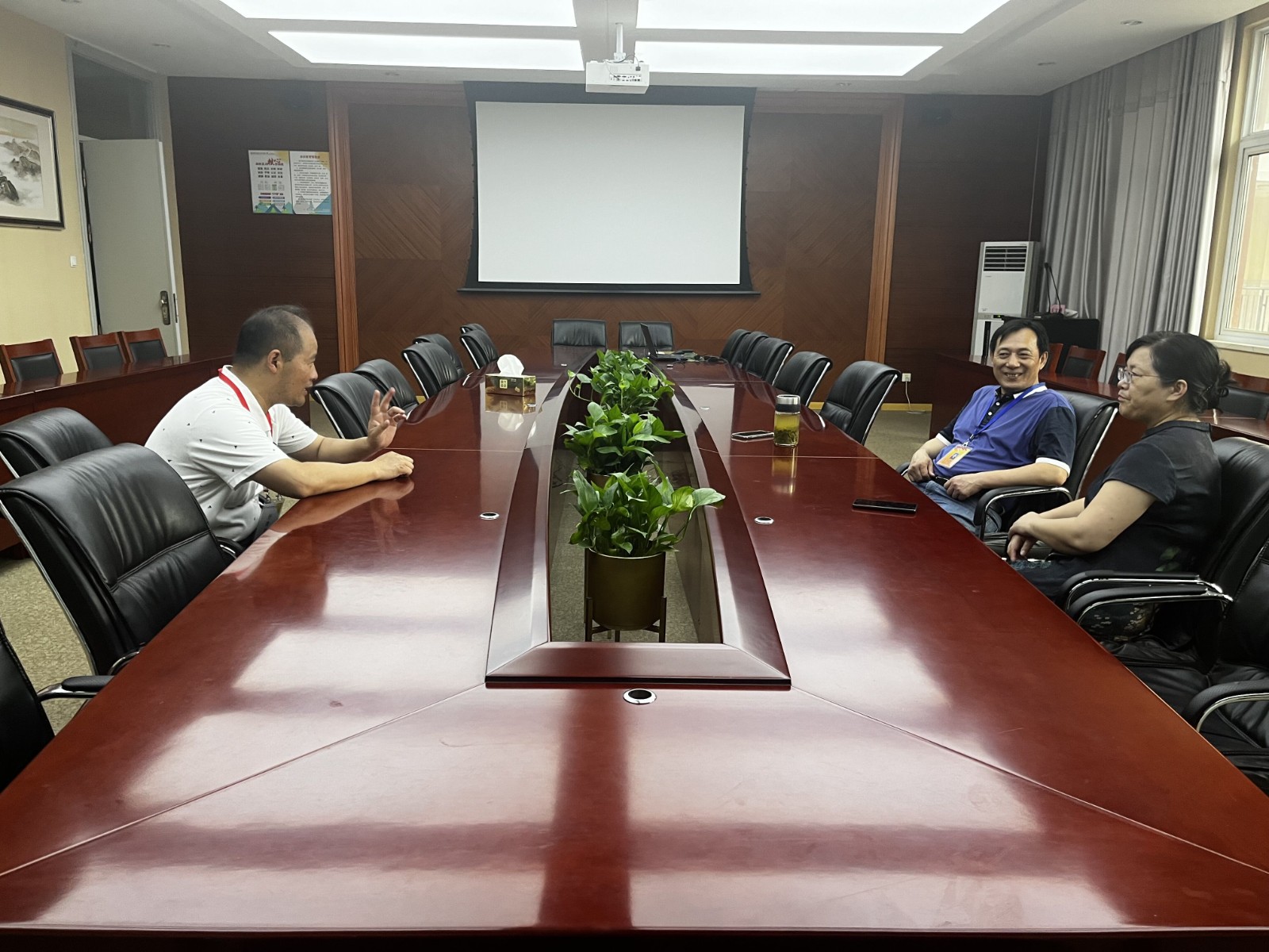 2023.6.21 “督学办公室建设情况”专项督导 (2).jpg