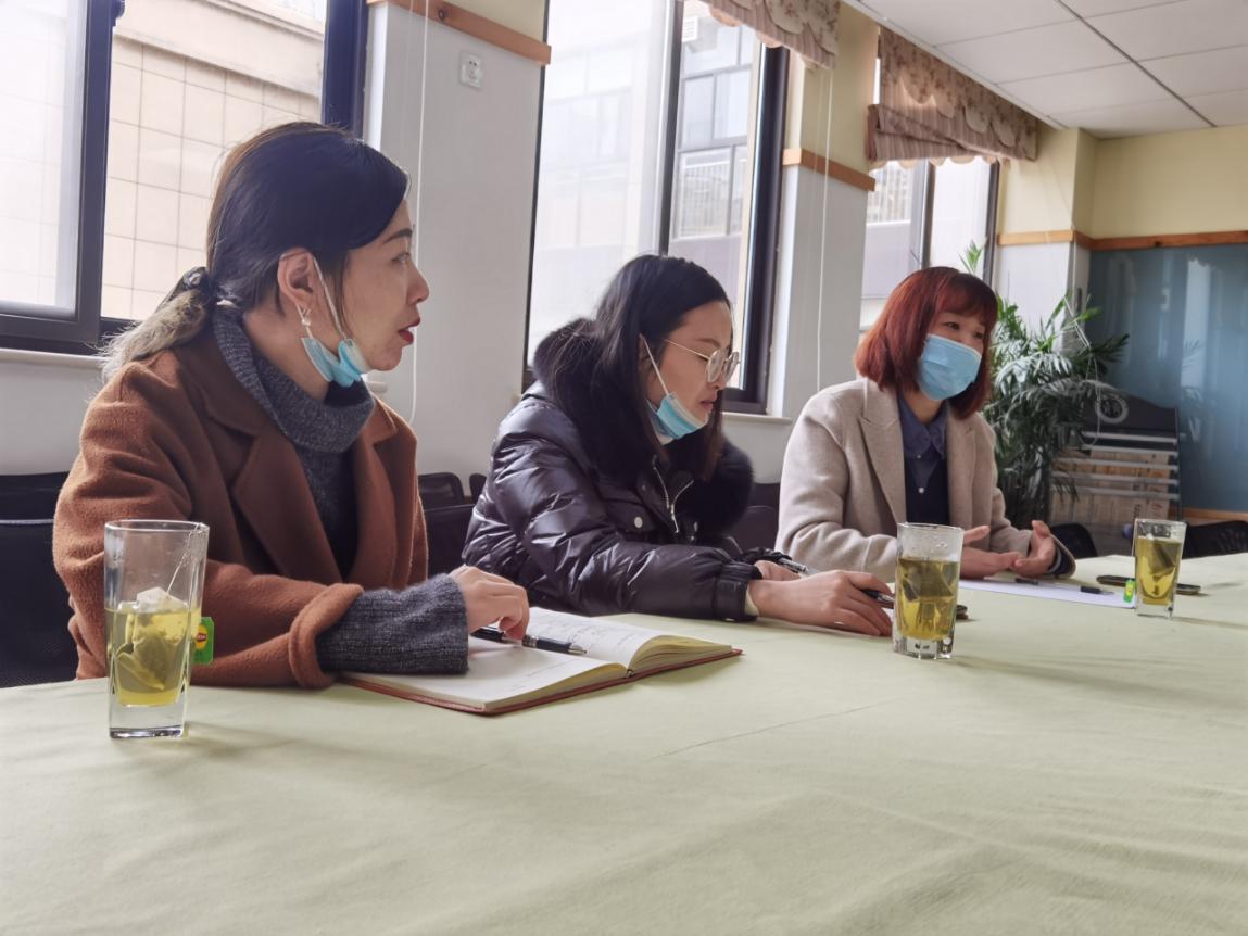 2021.3.21 黄园园 区后备干部跟岗新闻稿(1)_html_394b1d70.jpg