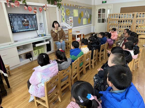 3.6防踩踏演练_html_m7de693e7.jpg