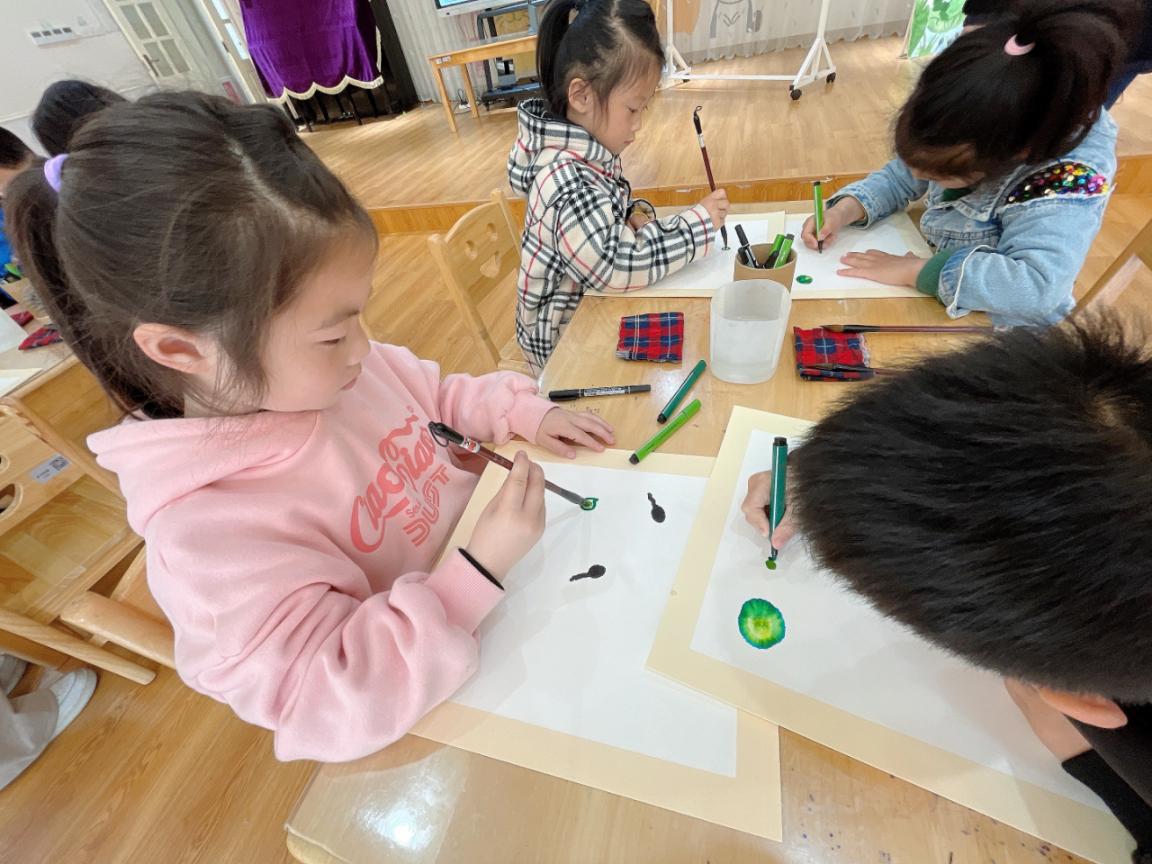 绘本美术教研报道_html_56e96f10.jpg