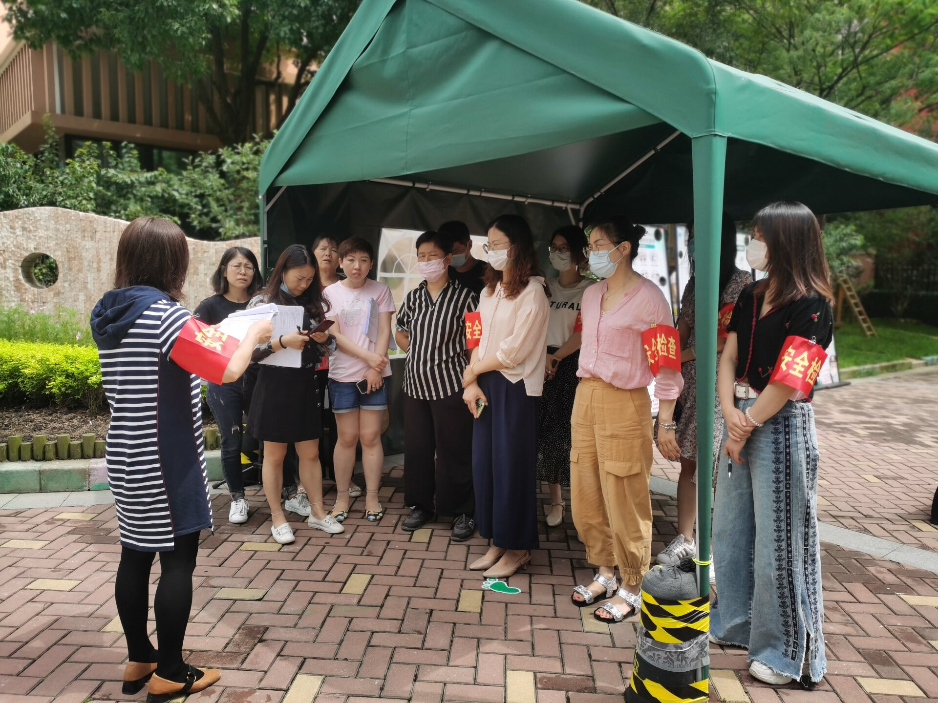 （生命迈幼.安全第一）未雨绸缪  安全先行_html_116f1f8d.jpg