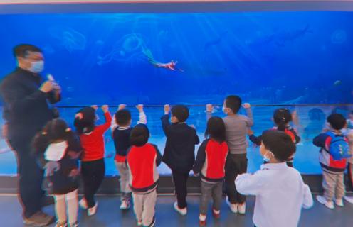 2021.5.6 杜晗 古生物博物馆_html_mbd3bae2.jpg