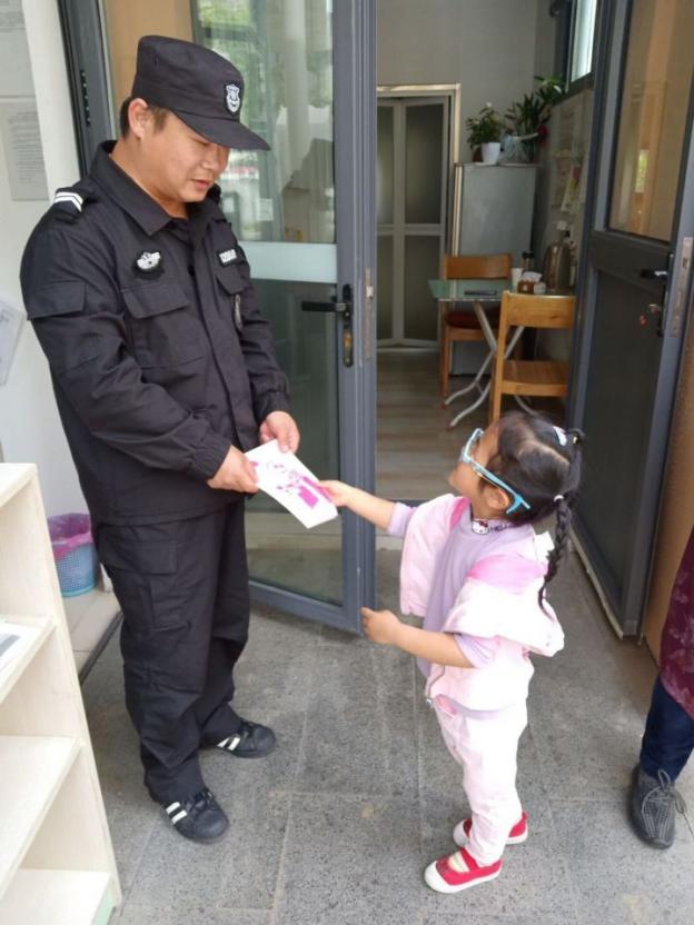 劳动最光荣（鲁苏婉）(1)_html_m66959916.jpg