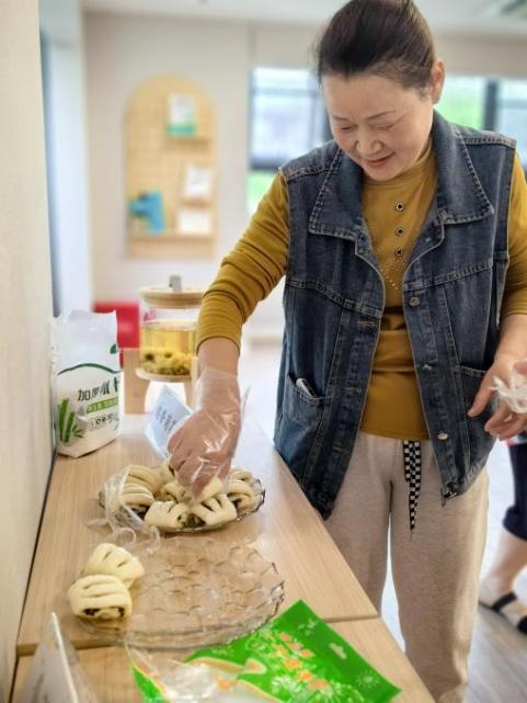 【生命迈幼卫生保健】“食”全“食”美，健康相伴——记迈幼嘉誉山园膳食委员会_html_6f85955f.jpg