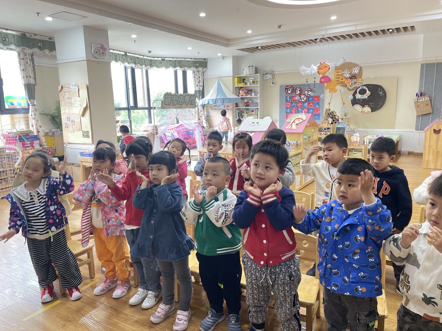 新闻稿文字_html_m2b75b5d7.jpg