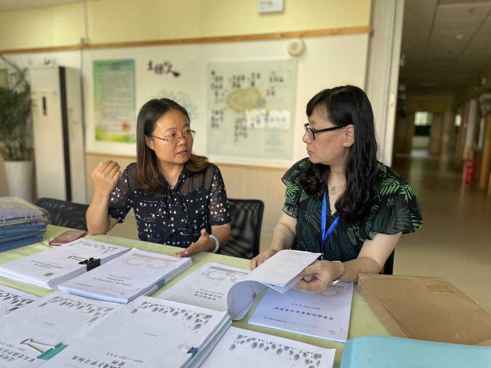 2021.6.22 李婷 李萍督导来园报道_html_m1bf18673.jpg
