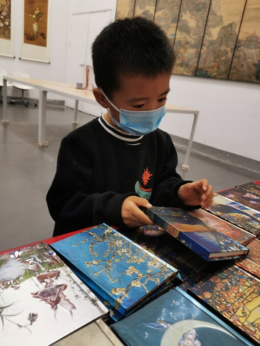探索一本书的秘密(2)_html_28962d21.jpg
