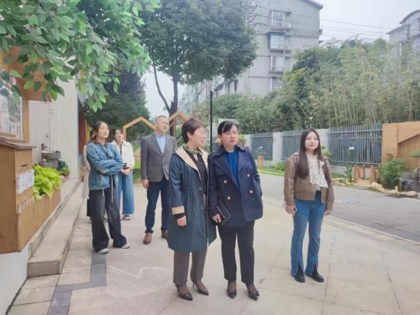 【生命迈幼 校园新闻】凝心聚力创省优 奋楫笃行促发展_html_2817f715.jpg