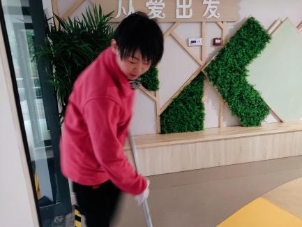 2023.3.21绽放师德之美，争做师德标兵——迈幼嘉誉山分园2月师德标兵系列推送_html_m20140558.jpg
