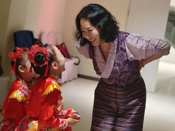 【生命迈幼 党建引领】党建引领促交流 童心共筑民族情——迈幼三园10月党日活动_html_3e8a8556.jpg