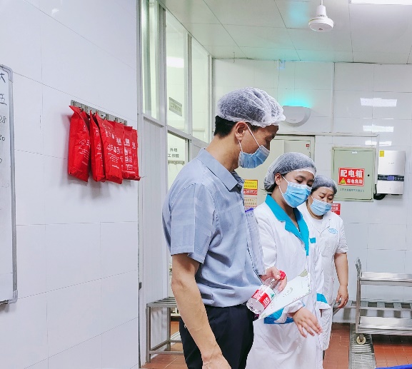 22.6.22标准化校园 新闻稿_html_m68b7e7c8.jpg