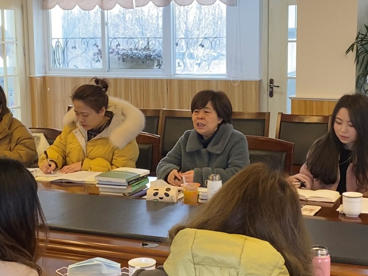 【生命迈幼·教育科研】亲生命课程推进会_html_m4d72511a.jpg