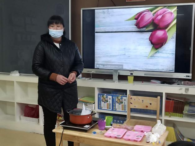 20210308【园区动态】新城园区——三八妇女节活动(1)(1)_html_37f534f1.jpg