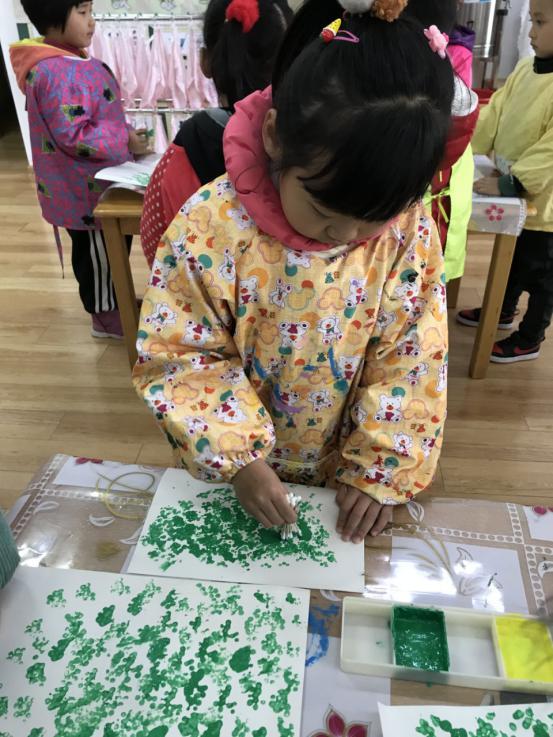 20210312祥和园区植树节活动_html_38df9871.jpg