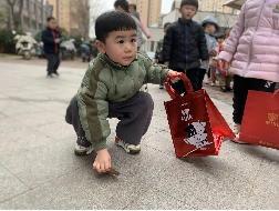 20240304【生活燕幼·园区动态】“三月春风暖，雷锋伴我行”——学雷锋系列活动_html_m5fe3bd5.png