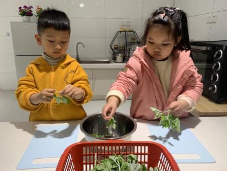 20240403【生活燕幼·园区动态】“浸润童心 情忆清明”——舌尖上的节气之清明_html_113dfb5d.jpg