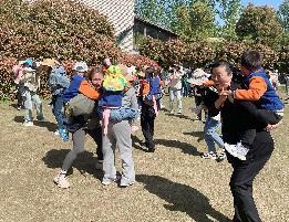 20240418燕幼中心园亲子春游活动_html_77f664f7.jpg