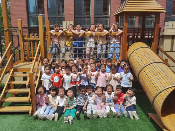 园区动态20210601新城六一_html_b2ee621.jpg