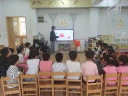 20210520祥和园区剪纸活动_html_6cbcd6ec.jpg