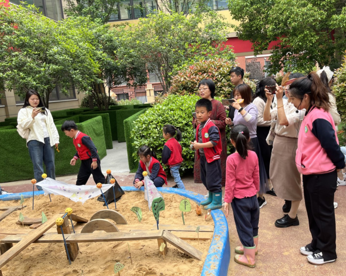 20230428新城歙县示范幼儿园、歙县黄潭源行知幼儿园访燕子矶幼儿园学习交流(1)_html_m2979d9d4.png