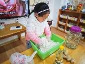 20241122【生活燕幼·园区动态】中心园：“小雪至，寒冬始”——小雪节气活动_html_m762d590.jpg