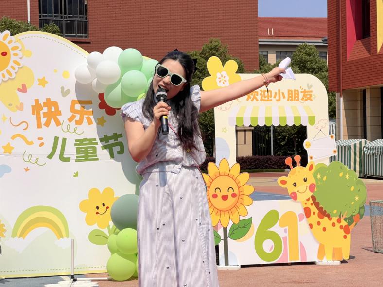 20250530【生活燕幼·园区动态】新城分园：新城分园：“粽”享端午 童趣六一——小班年级组端午六一同庆活动_html_756214f9.jpg