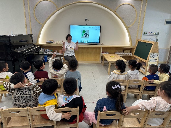 20240517  【生活燕幼·园区动态】美好“食”光，“研”之有道——自主进餐系列教研_html_m4f541a2e.jpg