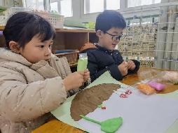 【生活燕幼·园区动态】燕幼中心园雨水时节，润物无声——大一班雨水节气活动_html_b4a175d.jpg