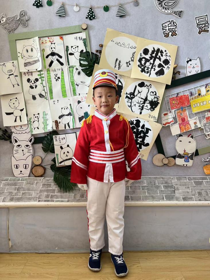 20231030【生活燕幼&middot;园区动态】下庙分园：“小仪式，大情怀”——大三班升旗仪式_html_m3180911d.jpg