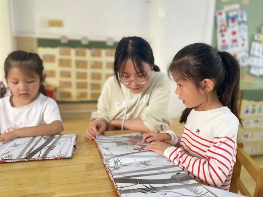 【生活燕幼·教研组动态】下庙分园：“语”你相约，“研”续成长——语言组集体教学观摩活动_html_mc94075c.jpg