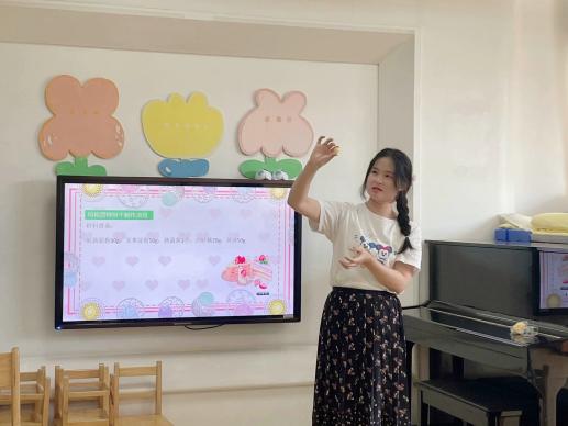 【生活燕幼·年级组动态】下庙分园：“家园互动，携手并进”——中班年级组家长资源团活动_html_m62480803.jpg